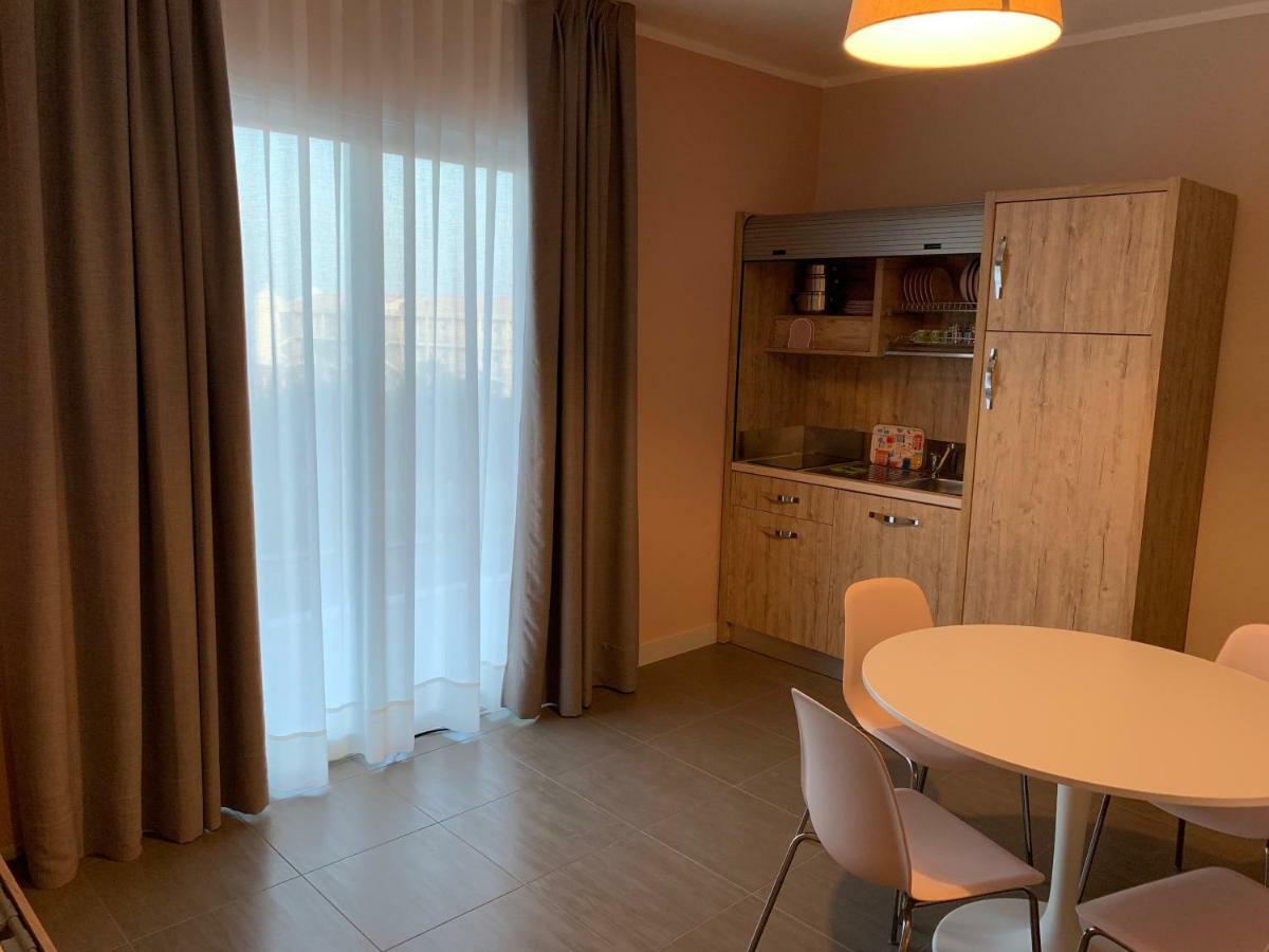 טורה מליסה Red'S Apartments מראה חיצוני תמונה