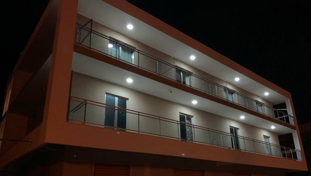 טורה מליסה Red'S Apartments מראה חיצוני תמונה