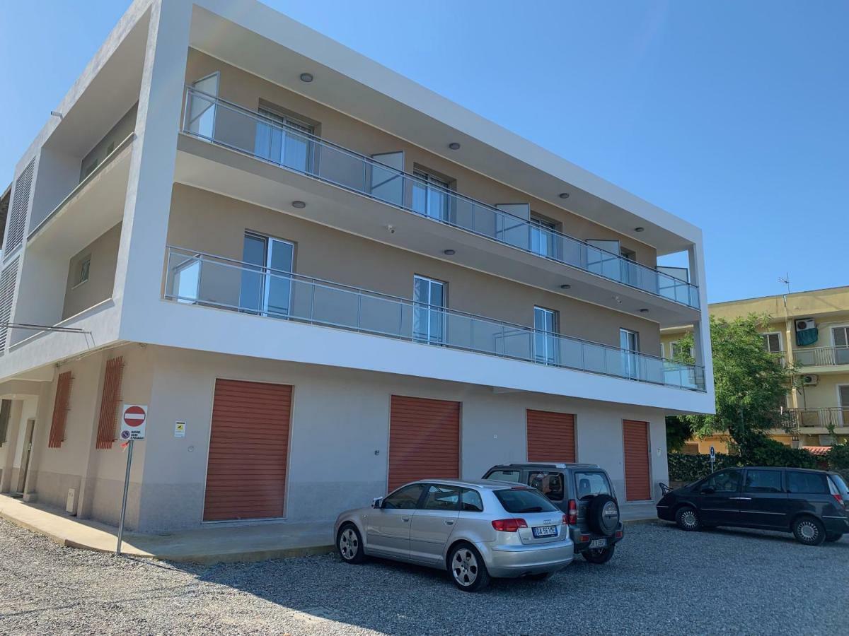 טורה מליסה Red'S Apartments מראה חיצוני תמונה